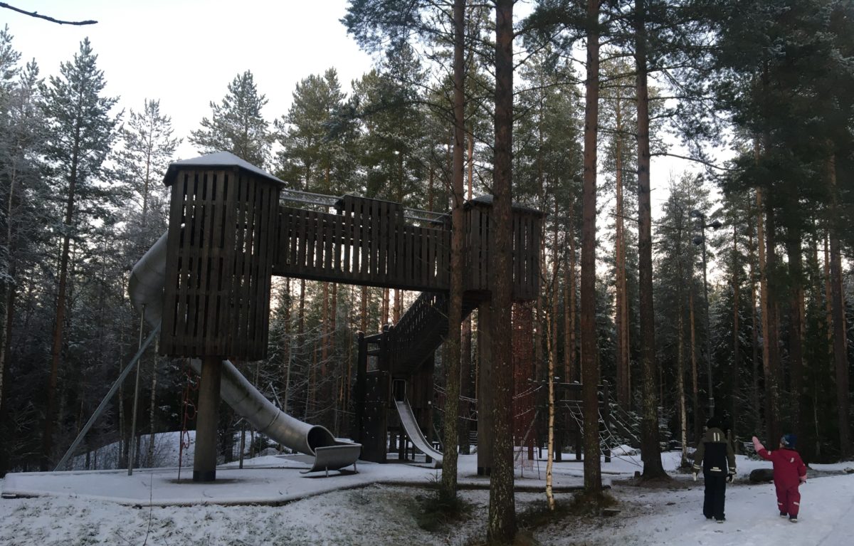 Äventyrslekpark i Ersboda för barn mellan 3 och 15+