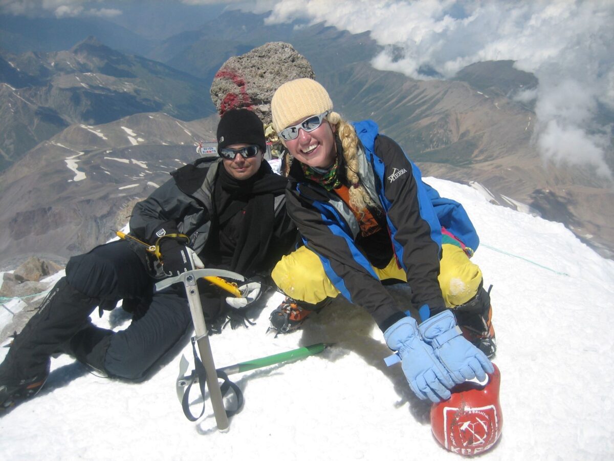 Klättra Elbrus i Ryssland